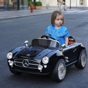 Auto Eléctrico Abm Estilo Mercedes de 4 Ruedas para Niños, Vehículo de Juguete Unisex Azul con Control Remoto - Product Image 3