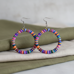 <span class=keywords><strong>Orecchini</strong></span> a cerchio con paillettes di perline Heishi in <span class=keywords><strong>argilla</strong></span> <span class=keywords><strong>polimerica</strong></span> multicolore arcobaleno di moda bohémien - Product Image 4