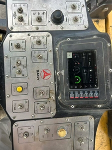 उच्च गुणवत्ता SSP80C-8 मल्टीफंक्शनल डामर पेवर 800 टी/एच क्षमता 500 मिमी मोटाई सड़क निर्माण उपकरण - Product Image 6