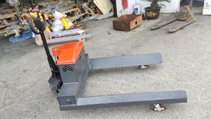 Carretilla elevadora eléctrica de 3000 KGS, transpaleta para bobinas, rollos de papel - Product Image 5