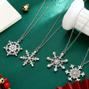 Готическое женское ожерелье с дизайном «Снежинка», стразами, цирконием, родиевым покрытием, из сплава, популярное, в готическом стиле, многослойное, с подвеской - Product Image 4