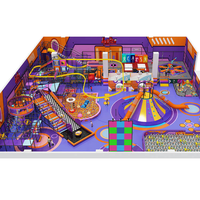 Höhenparcours-Themen-Indoor-Softplay-Spielplatz mit Bällebad für Kinder, kommerzieller Holzspielbereich, echtes Beispielexemplar 50-100