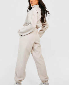 Set Tuta Sportiva Alxin Personalizzata Taglie Forti con Felpa a Collo Tondo e Pantaloni Jogger Traspirante Autunnale per Ragazze e Donne - Product Image 1