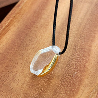 Bijoux minimalistes à la mode collier pendentif en forme de larme en cristal blanc Transparent avec personnalisation de longueur réglable pour les femmes