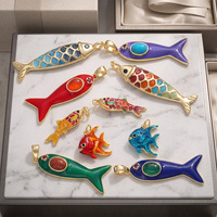 Liontin Ikan Berlapis Emas Enamel Berwarna untuk Pembuatan Perhiasan DIY, Liontin Tembaga Berkualitas Tinggi