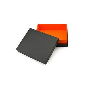 Logotipo personalizado <span class=keywords><strong>de</strong></span> papel <span class=keywords><strong>de</strong></span> lujo <span class=keywords><strong>de</strong></span> cartón caja <span class=keywords><strong>de</strong></span> embalaje <span class=keywords><strong>de</strong></span> <span class=keywords><strong>ropa</strong></span> <span class=keywords><strong>para</strong></span> el envío - Product Image 2