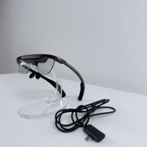 Gafas AR con cable, control táctil, color negro, dispositivo de gafas inteligentes AR para reuniones, viajes, conexión instantánea con el teléfono móvil. - Product Image 1