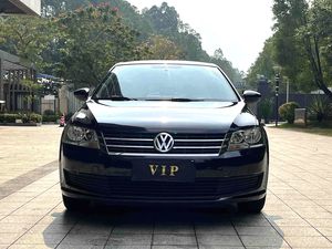 <span class=keywords><strong>รถยนต์</strong></span><span class=keywords><strong>มือ</strong></span>สอง VW Lavida ปี 2013 เครื่องยนต์ 1.6 ลิตร เกียร์ออโต้ พวงมาลัยซ้าย ระยะทางวิ่งน้อย ท้ายรถขนาด 478 ลิตร <span class=keywords><strong>ลำโพง</strong></span> 8 ตัว คุณภาพดี ราคาคุ้มค่า เหมาะสำหรับครอบครัว - Product Image 2