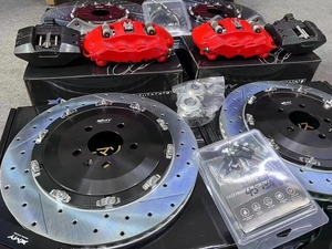 Kit de pinza de freno para <span class=keywords><strong>BMW</strong></span> <span class=keywords><strong>M5</strong></span> <span class=keywords><strong>E60</strong></span> 2006 Pinza de freno deportiva con neumático de 20 pulgadas - Product Image 6