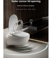 WC suspendu intelligent à design moderne, avec bidet automatique allongé, réservoir d'eau intégré, siphon en P et télécommande – Modèle 2026