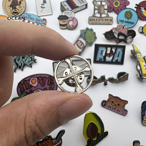 Pin Personalizado de 20mm con Logotipo, Insignia de los <span class=keywords><strong>Beatles</strong></span> para Regalo - Product Image 1