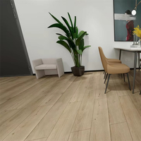 Suelos de PVC Impermeables con Capa de Desgaste de 4-8 mm, Losetas de PVC con Sistema de Clic, SPC, LVT, LVP, para Hogar y Comercios, Fáciles de Instalar en Baños