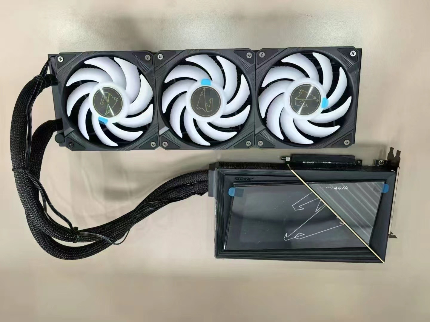 RTX 5090