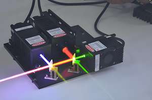 Módulo Láser RGB de Espacio Libre Rojo, Verde y Azul Combinado 450nm&520nm&635nm 50mW-3000mW para Análisis de Imágenes de Microscopía Personalizado - Product Image 6