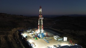 Foreuse de terrain robuste ZJ-50L |   Équipement d'exploration pétrolière et gazière de 5000 m avec système de pompe à boue haute efficacité - Product Image 5