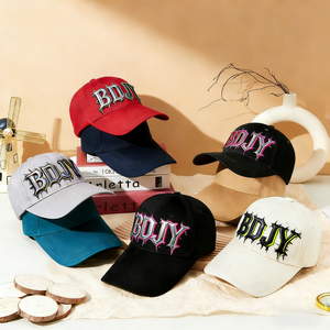 Casquette de baseball de haute qualité, personnalisée, structurée, pour adultes, en coton premium, avec logo brodé incurvé, pour l'extérieur - Product Image 1