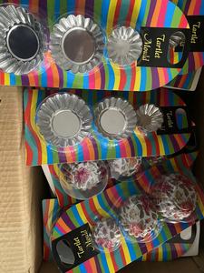 Lot de 18 moules à muffins et tartelettes ronds en métal Plats et casseroles de cuisson individuels - Product Image 6