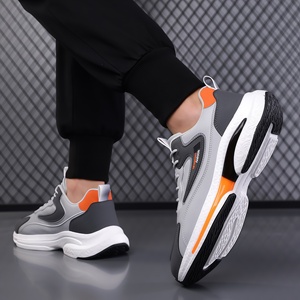 Nouvelles chaussures décontractées pour homme, design simple et abordable, respirantes, toutes occasions, semelle extérieure en PU souple, confortables. - Product Image 5