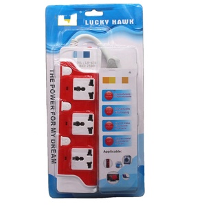Multiprise avec protection contre les surtensions, 3 prises, IP44, 3500W - Product Image 1