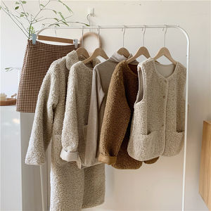 เสื้อยืดแขนยาวผ้าฝ้ายลายแปรงน่ารักสำหรับผู้หญิงในฤดูใบไม้ร่วงปี 2020 สำหรับการออกเดทในร้านกาแฟ - Product Image 6