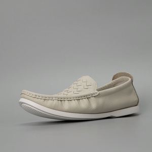 Mocassins beiges en cuir véritable à enfiler, respirants, avec semelle extérieure en caoutchouc, semelle intermédiaire, toutes saisons, chaussures décontractées, doublure en maille à boucle à l'arrière - Product Image 1