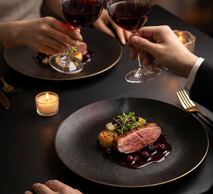 Black Matte Ceramic Round <b>Plate</b> With Gold Rim Western Steak Sashimi <b>Plate</b> Custom Logo For Hotel Restaurant Wholesale - Product Image 1