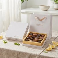 Nouvelle boîte cadeau carrée haut de gamme en carton tactile, 9/16/25 compartiments, pour emballage DIY de chocolats et bonbons, motif ciel étoilé, épaisseur 2mm