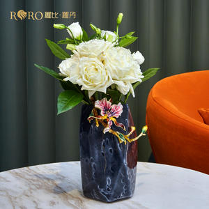 Vasi di RORO Fiore Moderno di Lusso Decorativo per la Casa <span class=keywords><strong>VANESSA</strong></span> FLORA Serie S Dimensioni Blu di Vetro Fresco Vaso di Fiori a secco per la Decorazione della Casa - Product Image 4