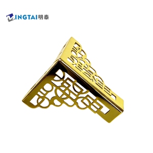 Gambe <span class=keywords><strong>per</strong></span> Mobili a Forma di T in Metallo Dorato Traforato, Supporti <span class=keywords><strong>per</strong></span> Divani e Tavoli <span class=keywords><strong>da</strong></span> Pranzo, Piedini <span class=keywords><strong>per</strong></span> Mobili <span class=keywords><strong>da</strong></span> <span class=keywords><strong>Cucina</strong></span> e Camera <span class=keywords><strong>da</strong></span> Letto - Product Image 2