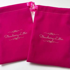 Pochettes en velours recyclé de haute qualité, sacs anti-poussière en velours, logo personnalisé, pochette d'emballage pour bijoux en velours rose foncé - Product Image 6