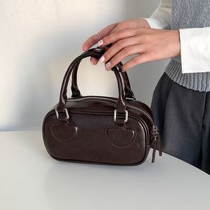 Bolso de Mano de Alta Gama para Mujer, Moderno, para Todas las Temporadas, de Cuero PU, con Cierre de Cremallera, Forro de Poliéster, Estilo Simple y a la Moda - Product Image 4