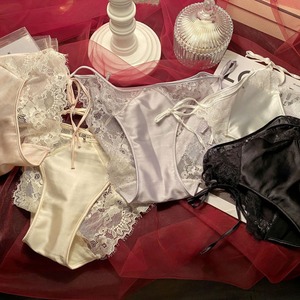 Culotte en Satin tentante femmes voir à travers maille évider érotique séduisante dentelle mince bande Sexy Machine broderie sous-vêtements - Product Image 5