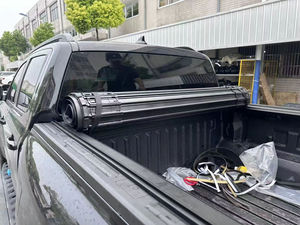 อุปกรณ์เสริมรถยนต์ <span class=keywords><strong>4x4</strong></span> ฝาปิดกระบะท้ายแบบม้วนแข็ง อลูมิเนียมอัลลอยด์ พร้อมระบบล็อค สำหรับ Toyota/RAM/F150 ปี 2023 กันน้ำ - Product Image 2