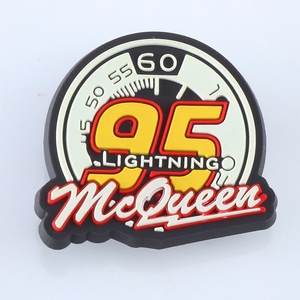 Nuovi Charm 3D a Forma di Auto per Zoccoli, Accessori Carini per Zoccoli a Tema Veicoli, Decorazioni Kawaii 3D per Scarpe, Collezione di Charm Automobilistici - Product Image 3