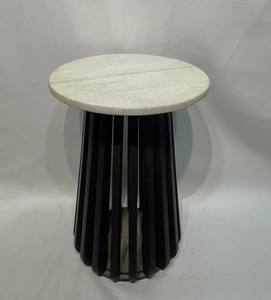 Table d'appoint ronde moderne avec plateau en marbre et base en fer cannelé noir, collection de meubles contemporains à prix de gros - Product Image 4