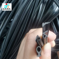 Extrudeuse de profilés d'isolation en PVC/Nylon YONGTUO pour portes/fenêtres en alliage d'aluminium, pompe à moteur, contrôle PLC, haute sécurité