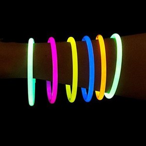Bâton lumineux de 8 pouces pack de 100 liquides légers bracelet de bâton lumineux lumineux lumineux - Product Image 5