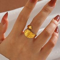 Bague en acier inoxydable à motif géométrique martelé, style européen et américain, personnalisée, hip-hop, plaquée or 18 carats, en acier titane