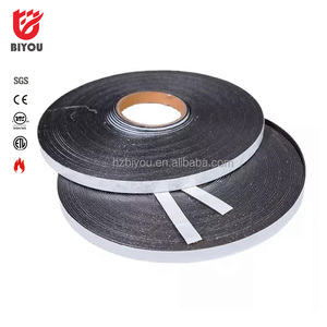 Joint d'étanchéité premium en graphite expansible pour porte coupe-feu 30x2mm, flexible pour la protection incendie des portes et fenêtres, design moderne, intumescent, à visser - Product Image 2