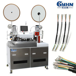 Machine entièrement automatique de coupe de fils multiconducteurs gainés, de sertissage de bornes et d'insertion de gaines thermorétractables - Product Image 3