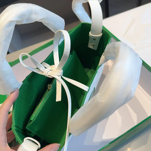 กระเป๋าสะพายพาดลำตัวสะพายไหล่เดียวของผู้หญิงสไตล์วินเทจหรูหรากระเป๋าเดินทางปรับแต่งได้ระดับไฮเอนด์กระเป๋าแฟชั่นวินเทจ - Product Image 2