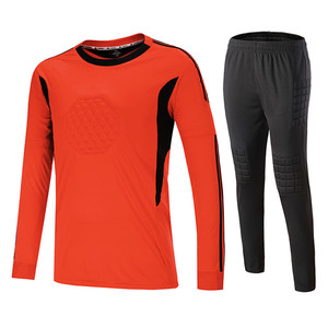 <b>Padded</b> Long Sleeve Goalkeeper Jersey Set Color Block Splicing Breathable Custom Team Training Football Uniform - Product Image 3
