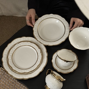 Cross-Border Export Disposable Modern Fruit Gold-Edged Porcelain <b>Ceramic</b> Pigmented Restaurant Dinnerware <b>Set</b> Plates Bowls - Product Image 3