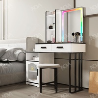 NOVA Coiffeuse pour chambre de fille avec miroir lumineux RGB, bureau de maquillage intelligent en bois et chargement sans fil