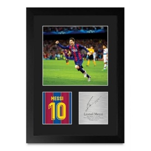 Vitrina con Marco para Exhibir Camisetas Deportivas de Béisbol, Baloncesto, Fútbol, Hockey, con Protección UV del 98% y Cristal Acrílico - Product Image 1