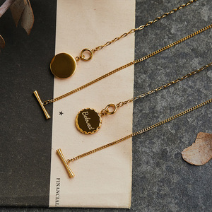Round Gold Coin Pendant Necklace for Women <b>Stitching</b> Chain OT Clavicle Chain Titanium Steel Plating18K Gold Necklace - Product Image 4