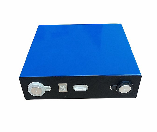 Electric Vehicle Motorcycle Power Battery 3.2V 120Ah LiFePO4 Prismatic Lithium Ion Convertible Battery Packs 3000 Cycles 0-40C