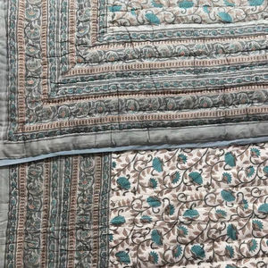 Nueva Colcha Kantha de Algodón con Estampado Indio Hecho a Mano, Estilo Vintage, Tamaño Queen, Suave y Reversible, Manta de Invierno para Hotel - Product Image 1