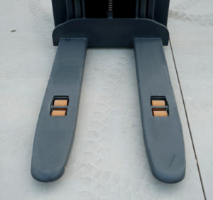 CE desain lengan pelindung 2 Ton listrik palet truk Stacker 1.5 Ton listrik Jack-Up Stacker <span class=keywords><strong>Forklift</strong></span> 3M listrik truk tumpuk - Product Image 5