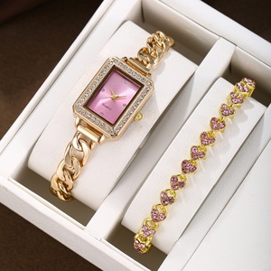 Nuevo Reloj de Pulsera para Mujer 2025, Diseño Cuadrado con Incrustaciones de Diamantes, Reloj de Cuarzo con Conjunto de Pulsera de Corazón - Product Image 3